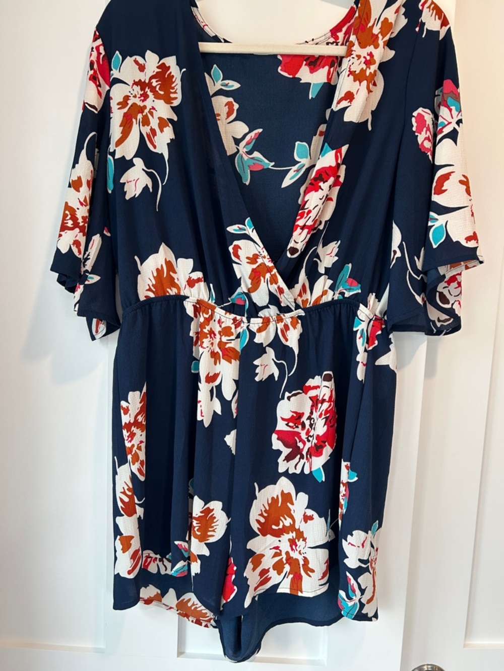 Navy Floral V-Neck Short Dress